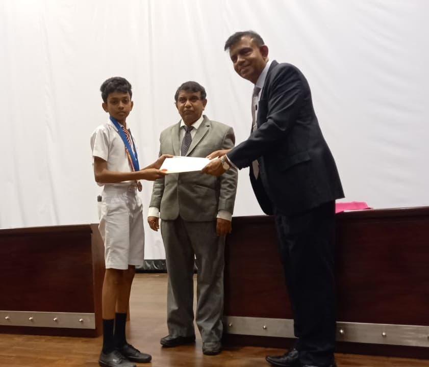 Young Inventors Club